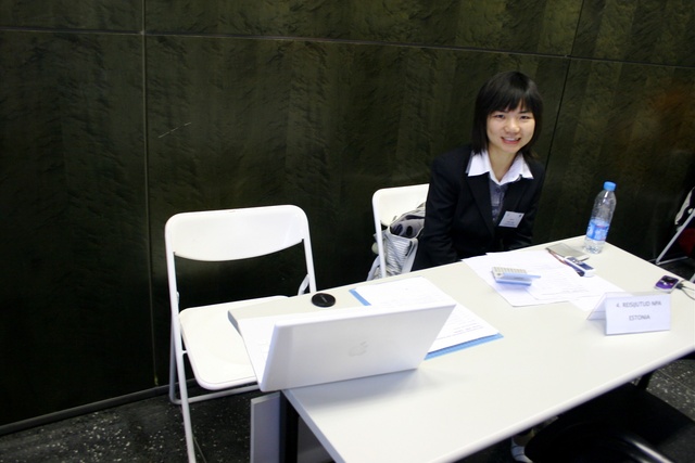 Reisijutud.com boks ja Jasmine, t�lk-assistent.