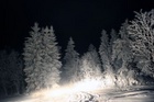 Tegelikult viskab Kaits siin pildil lund, aga nii kiiresti, et pole n�ha.