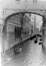 Veneetsia kanalid ja gondlid