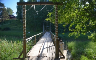 Õrsava matkarada, sild üle Värska oja.